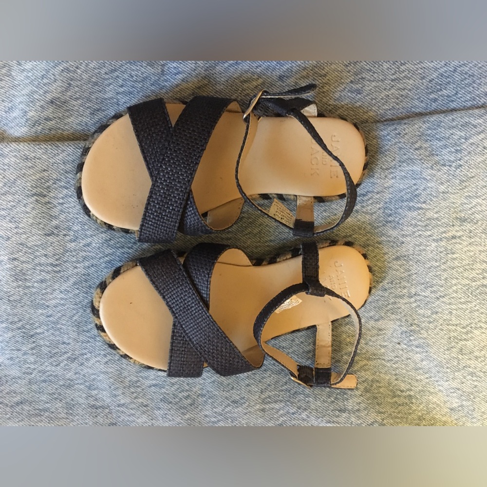 JANIE&JACK Little Girl Summer Strappy  Navy and Beige Woven Open Toe…